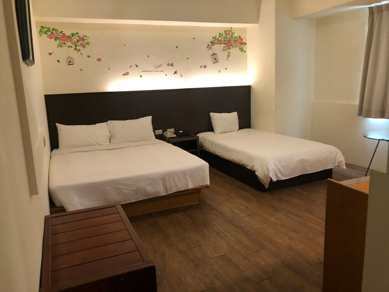 Melody Hotel