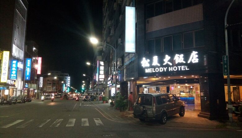 Melody Hotel
