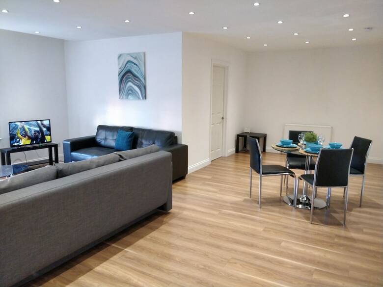 Clifton Apartment