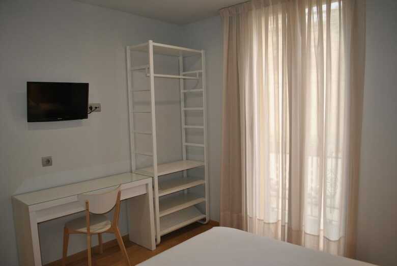 Hostal Universitat Cervera