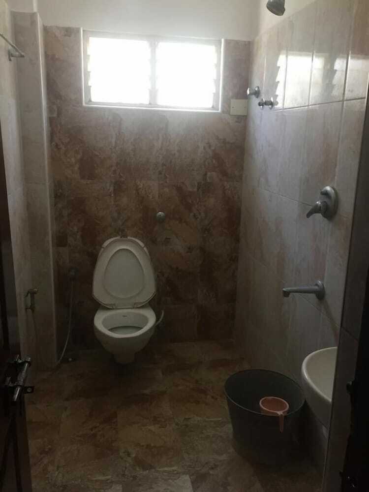 Hotel Sakthi Priya