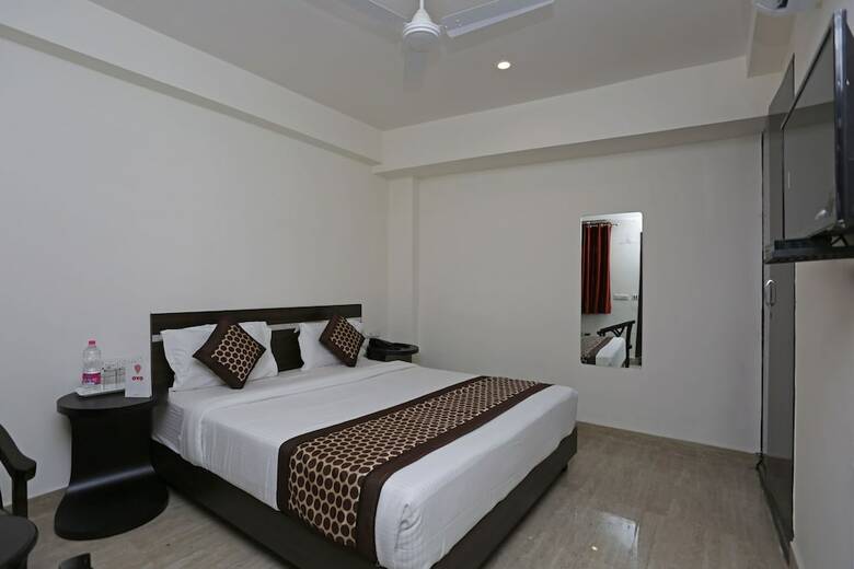 Hotel Sky View