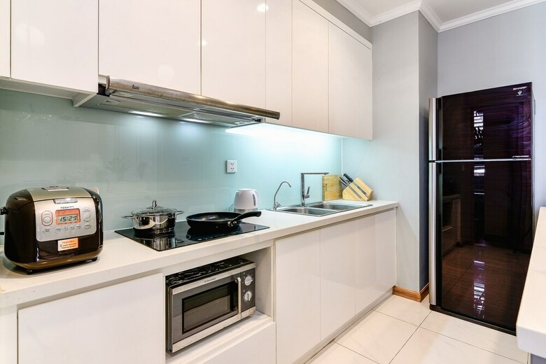 Luxury Apartment In Vinhomes Golden River