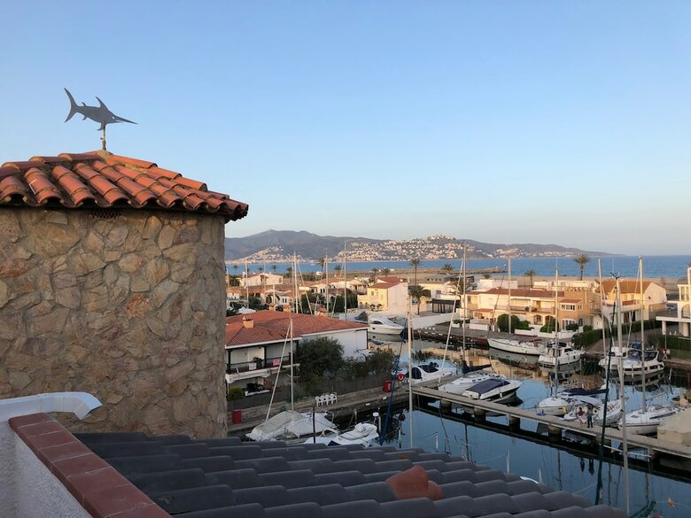 Apartamentos Port 27