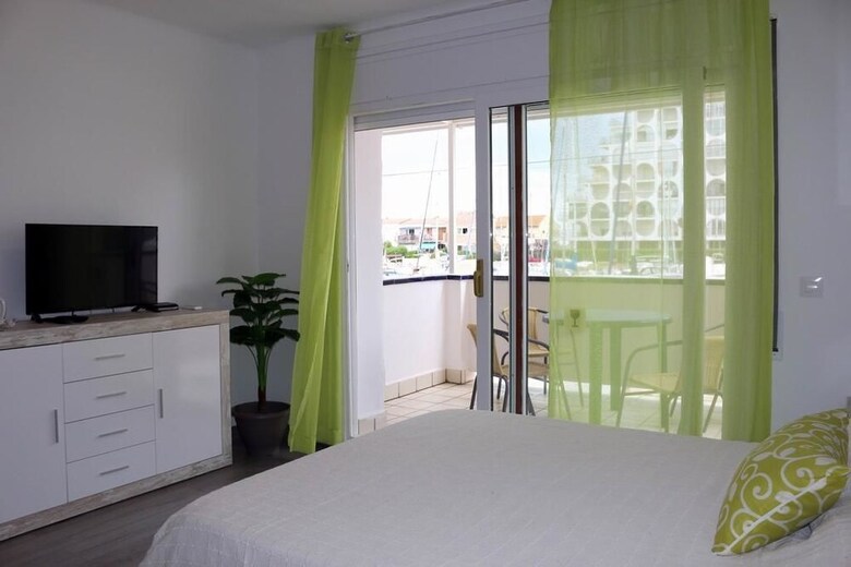 Apartamentos Port 27