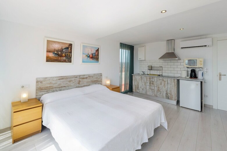 Apartamentos Port 27