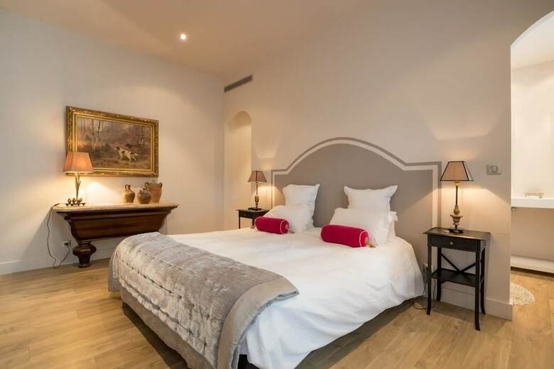 Hotel C�t� Rempart