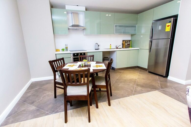 Pls Apartments - Cantonments