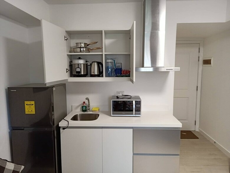 Condo At Azure By Metro Booking Bnb