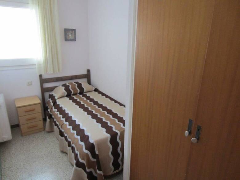 Apartamentos �tico A Pocos Metros De La Playa. - 737