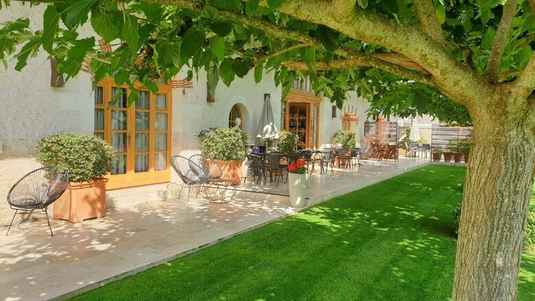 Bed & Breakfast Les Loges De Saint Eloi