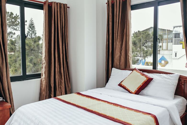 Frosty Land Hotel