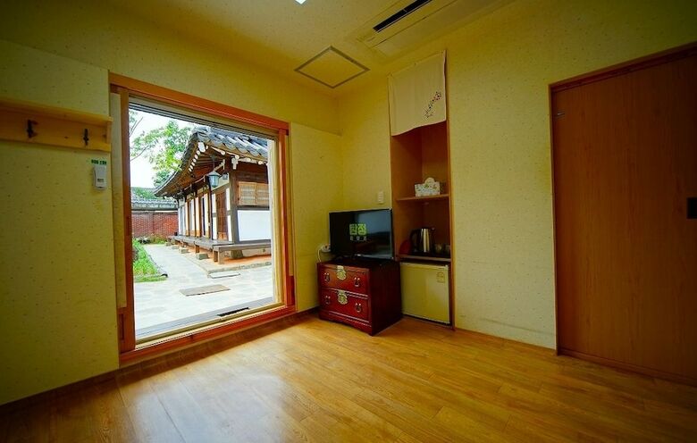 Hanok Hotel Dong Nak Won