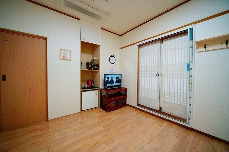 Hanok Hotel Dong Nak Won