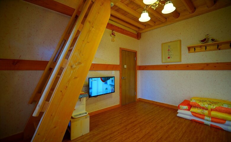 Hotel Hanok House