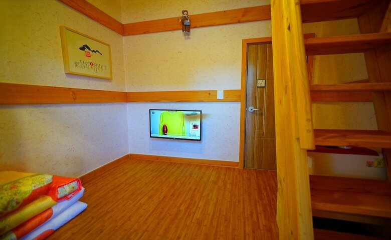 Hotel Hanok House
