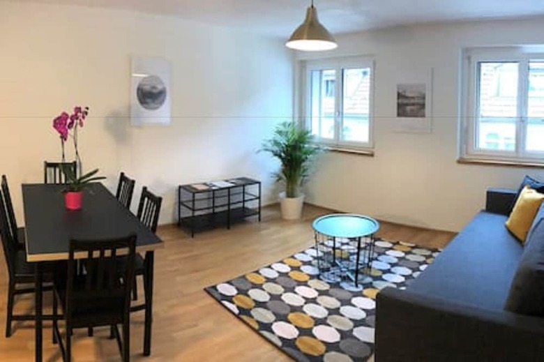 Hof Apartments - By Keyforge
