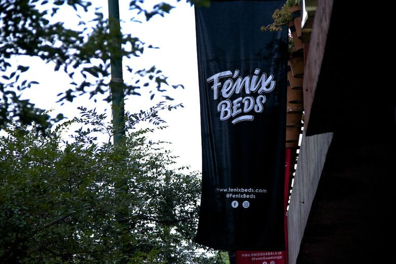 Hostal F�nix Beds Hostel