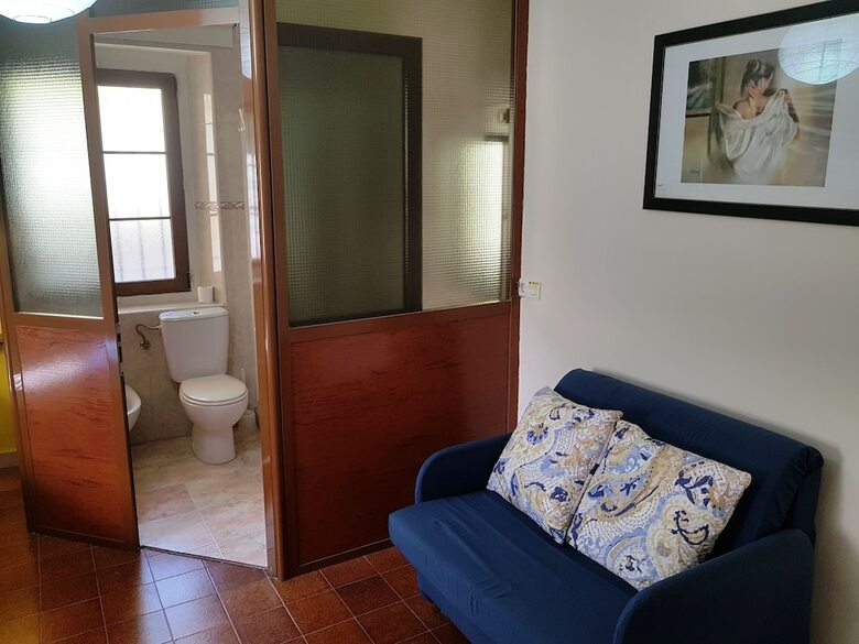 Rio Espa�a - Casa Rural Amplia 5 Hab