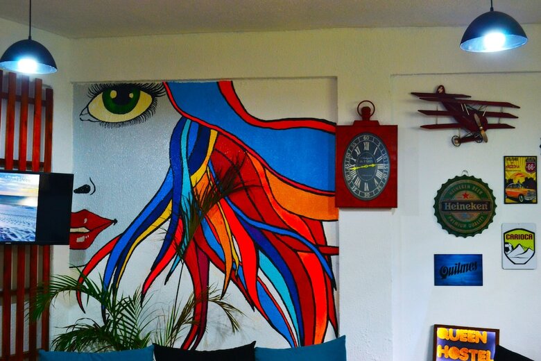 Hostal The Queen Hostel