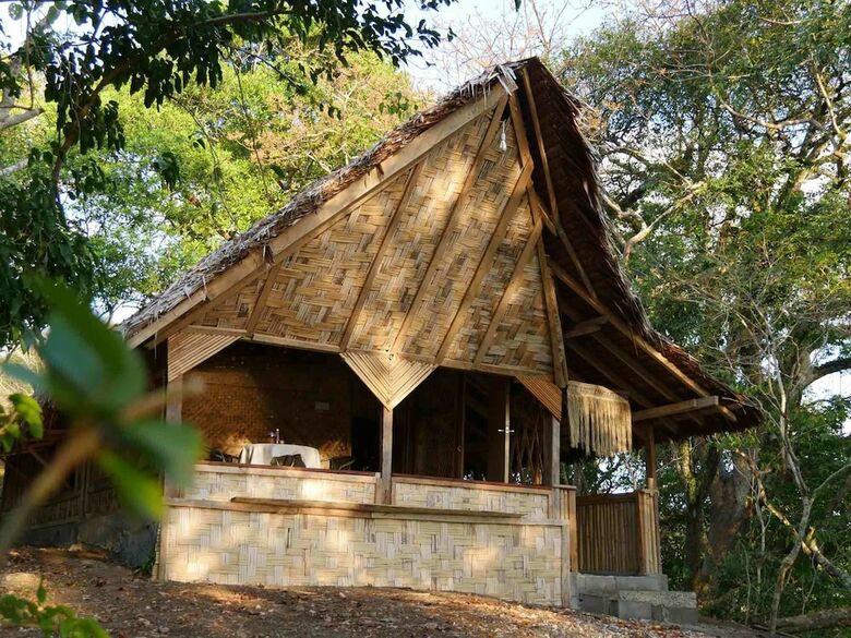 Agroturismo Mahun On The Lagoon Bungalows