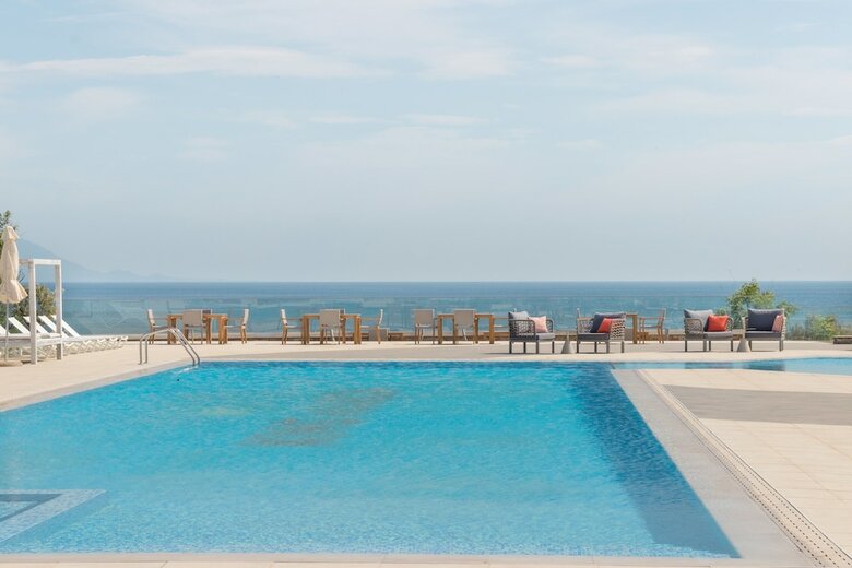 King Maron Hotel & Spa