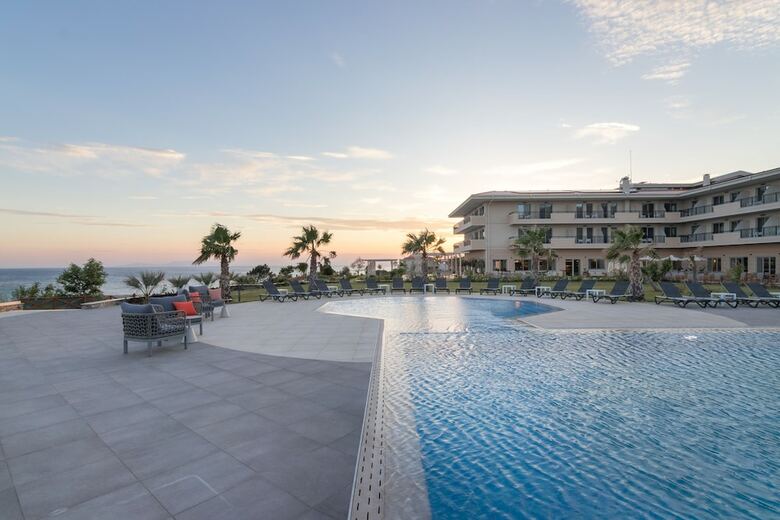King Maron Hotel & Spa