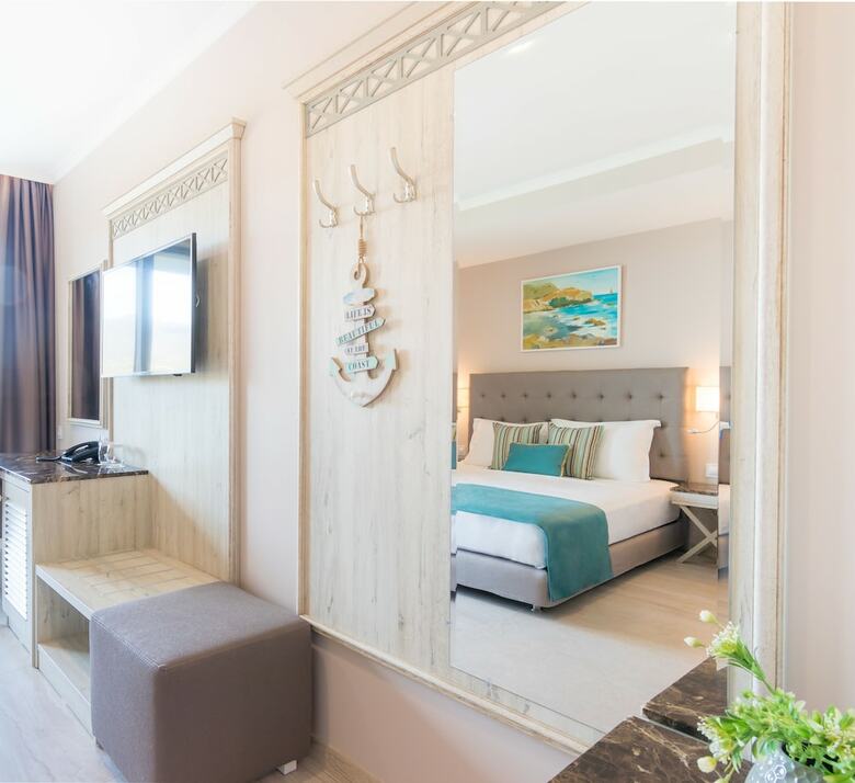 King Maron Hotel & Spa
