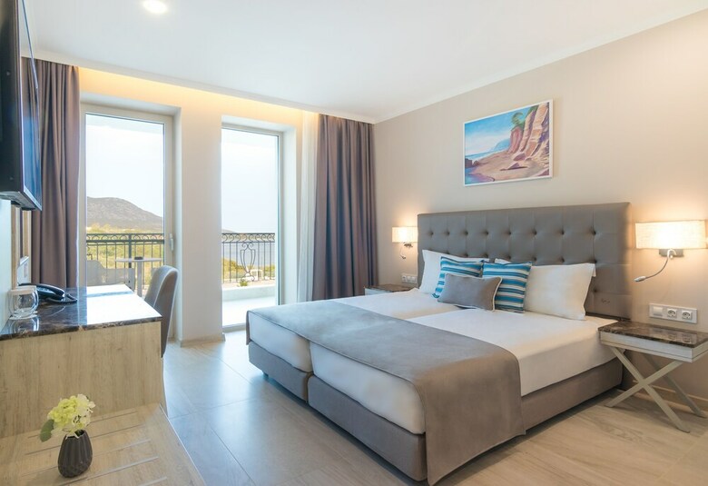 King Maron Hotel & Spa