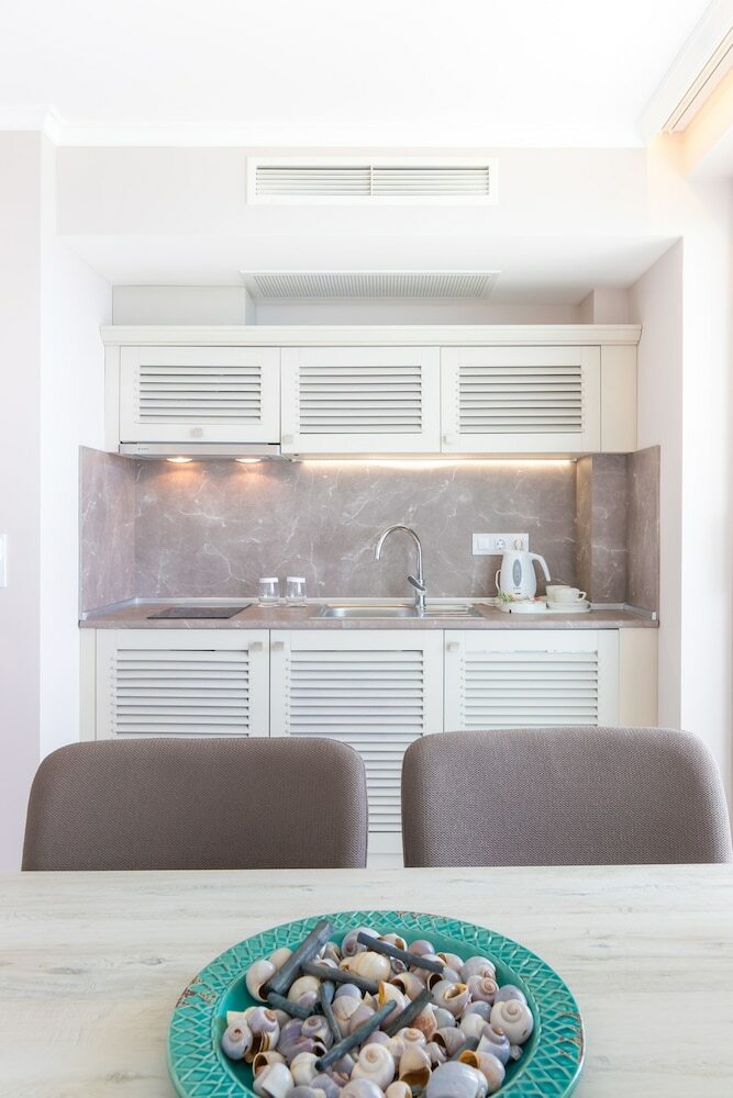 King Maron Hotel & Spa