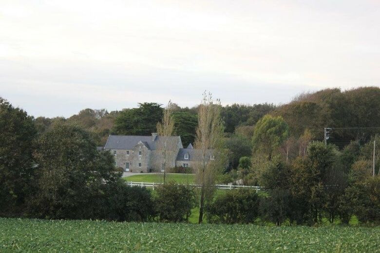 Bed & Breakfast Chambres D?h�te Manoir De Kerliviry