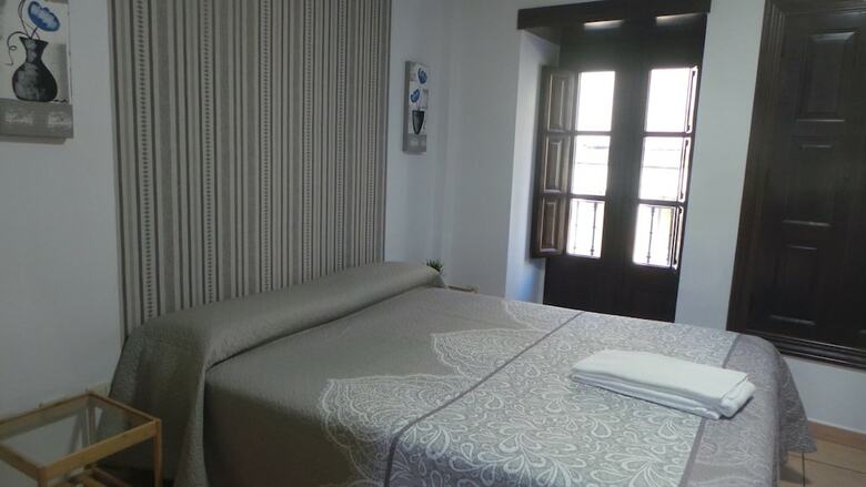 Apartamentos Alojamientos De Uso Tur�stico Rua Del Sol