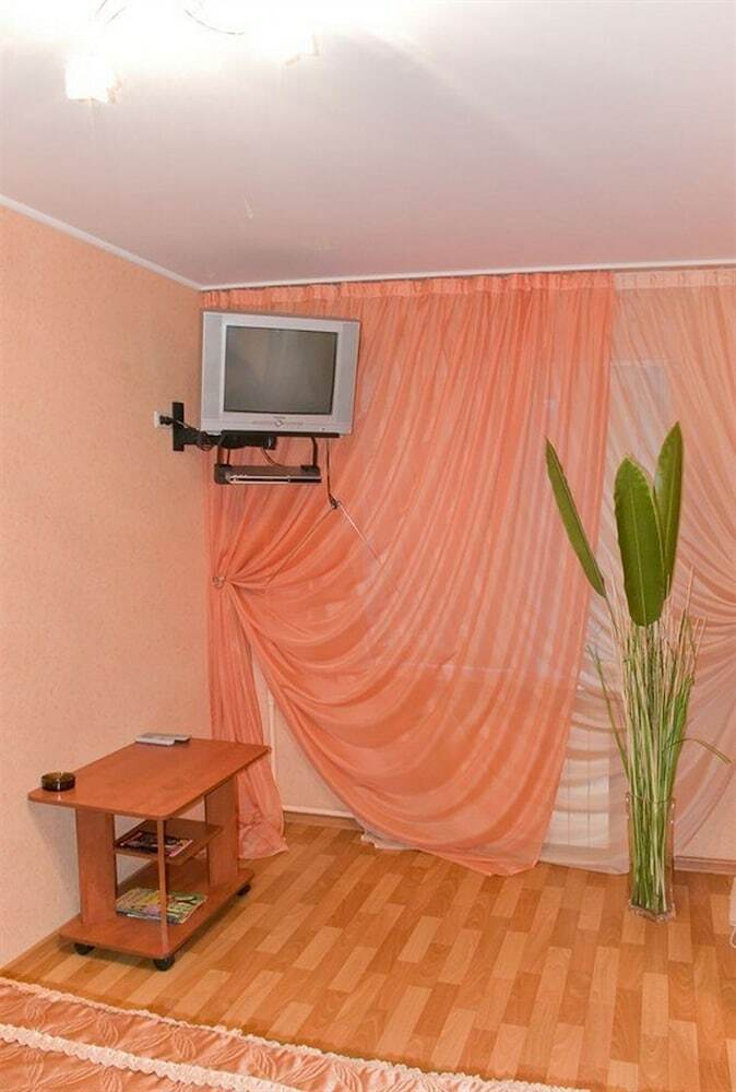 Apartments Megapolis On Koltsovskaya 30a