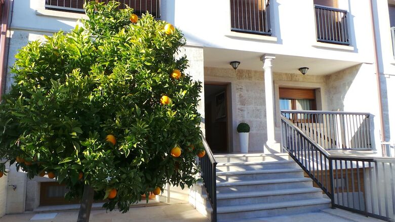 Apartamentos Orange Tree's House