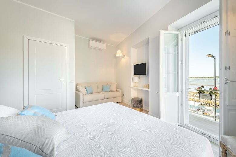 Bed & Breakfast Aquamadre Suites