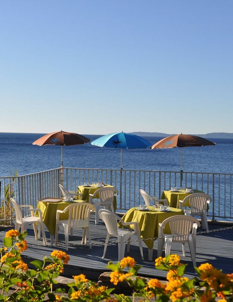 Hotel H�tel Astria Beach La Falaise