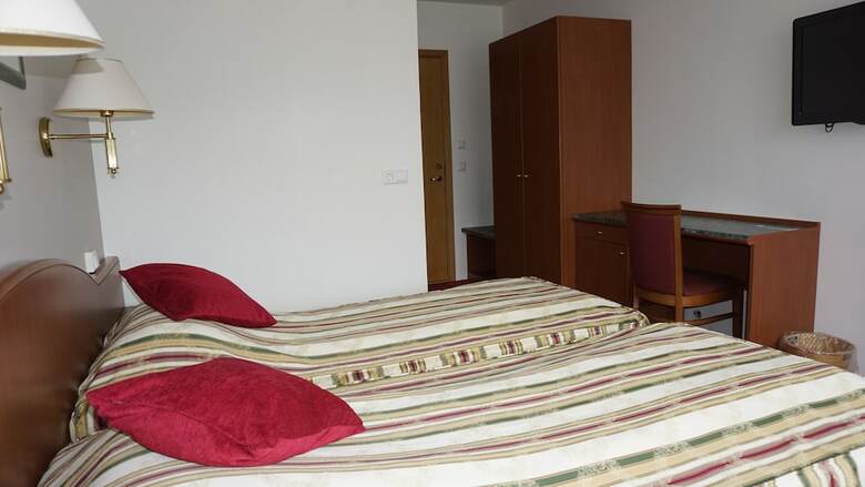 Hotel H�tel Borgarnes