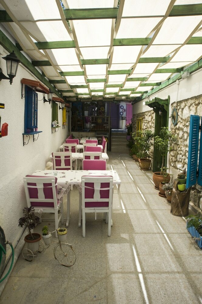Hotel Evo Cafe & Konuk Evi