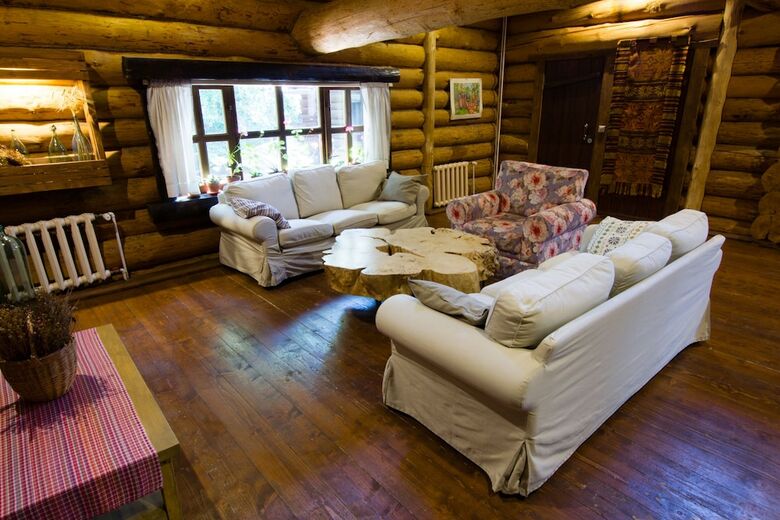 Hotel Ethnocomplex Bobrovaya Dolina