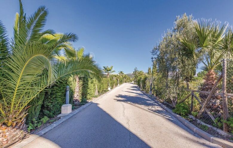 Aparthotel Complejo Tur�stico Rural Las Mayoralas