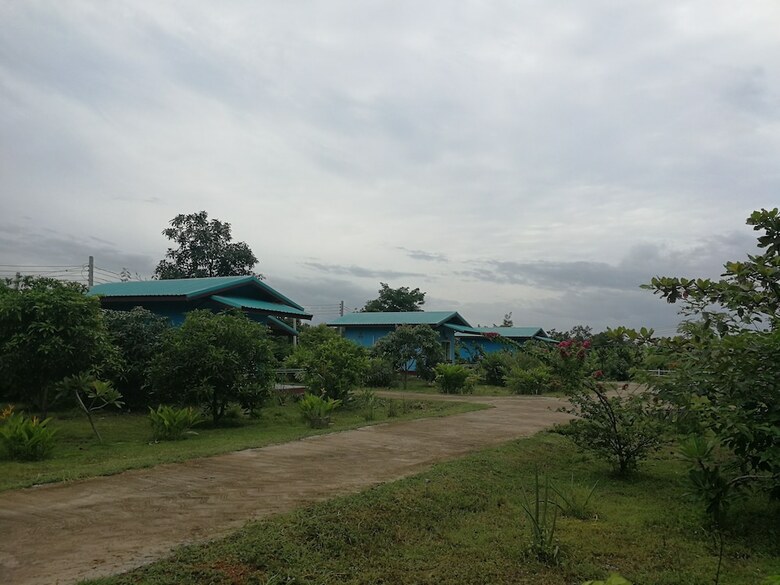 Hotel Charoensook Resort