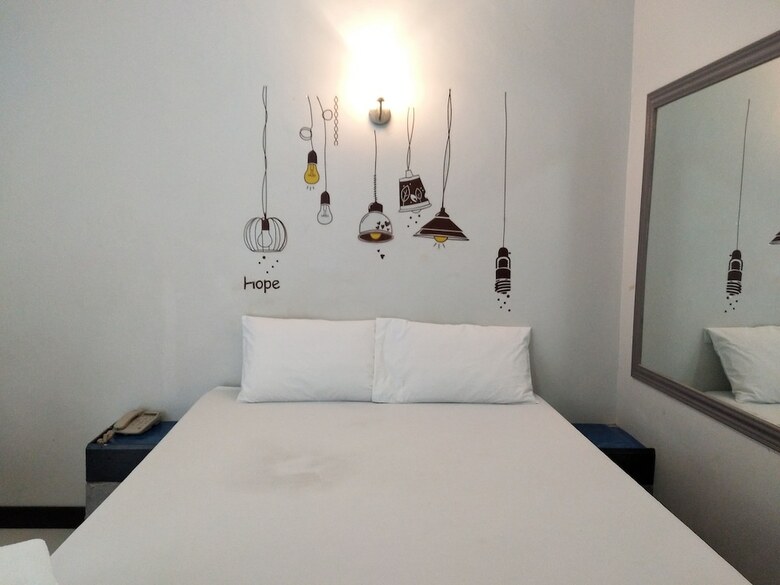 Hotel Happy Inn