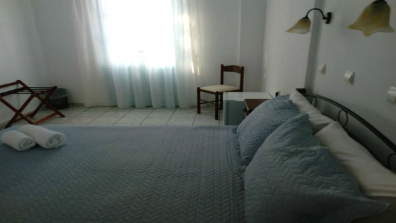 Hotel Horizon Blue