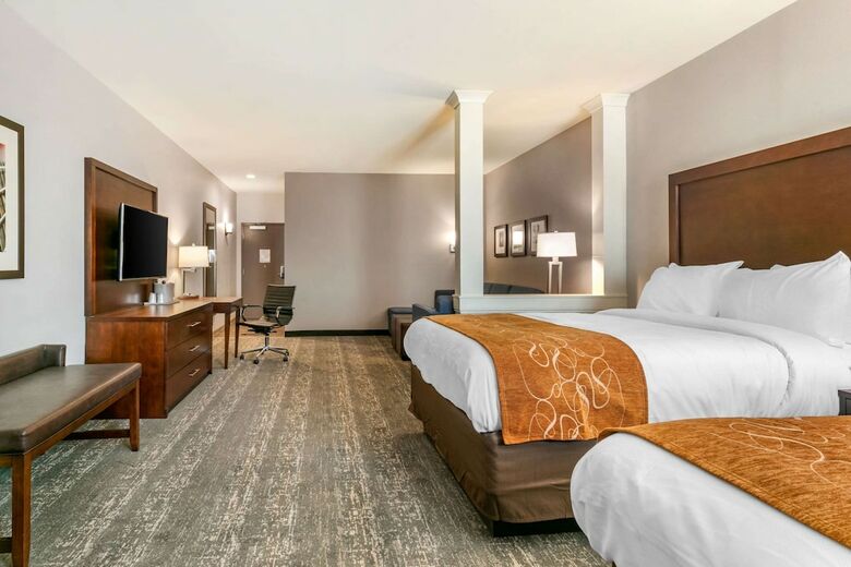 Hotel Comfort Suites