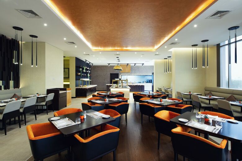 Hotel Occidental Dubai Production City