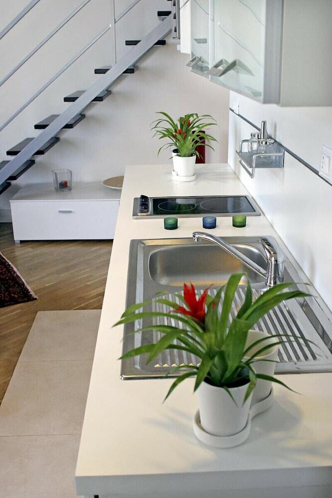 Ognina Residence