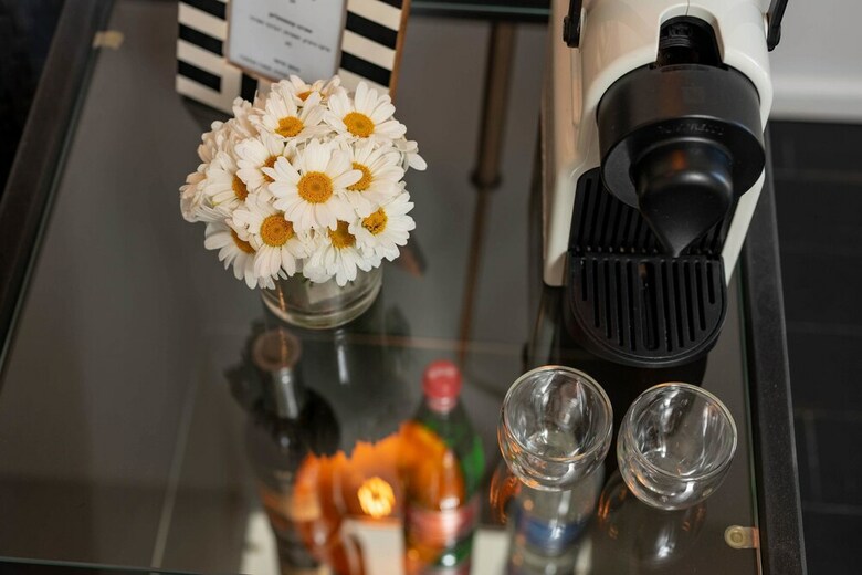 Lear Sense - Experience Luxury Hotel