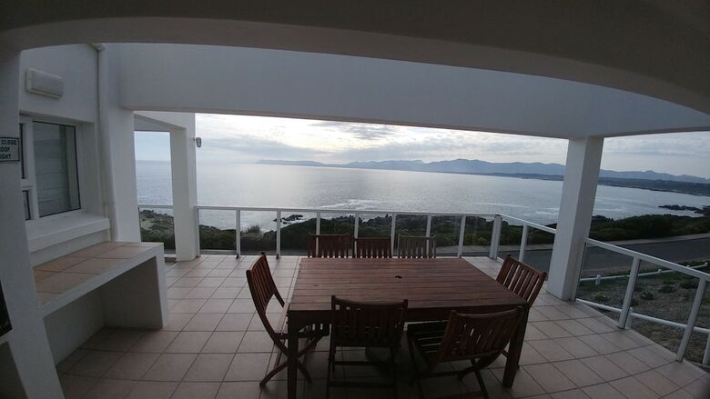 Bed & Breakfast 49 On Cliff