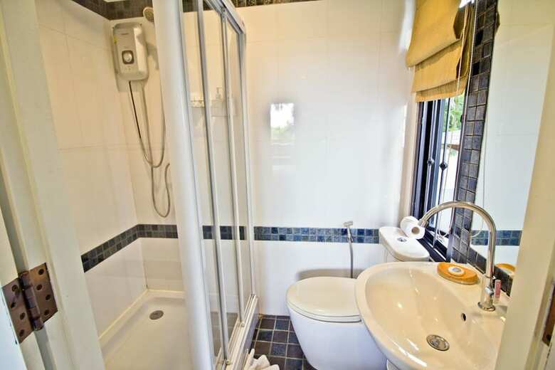 Baan Rawee Villas