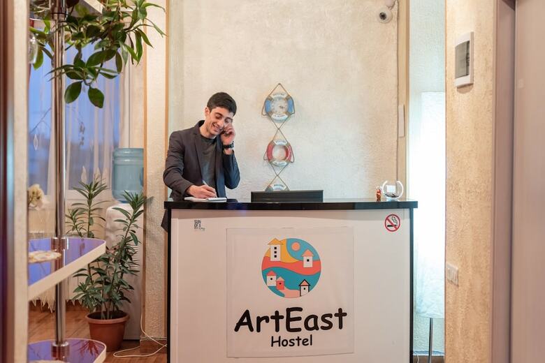 Hostal Arteast Hostel
